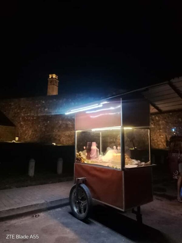 Galle: Fort Nightlife Tour with Arrack Tasting & Snacks - Final Thoughts