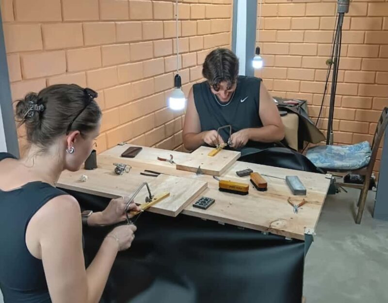 Galle: Hidden Silver Jewelry Crafting School - Galle: Hidden Silver Jewelry Crafting School – A Practical Look