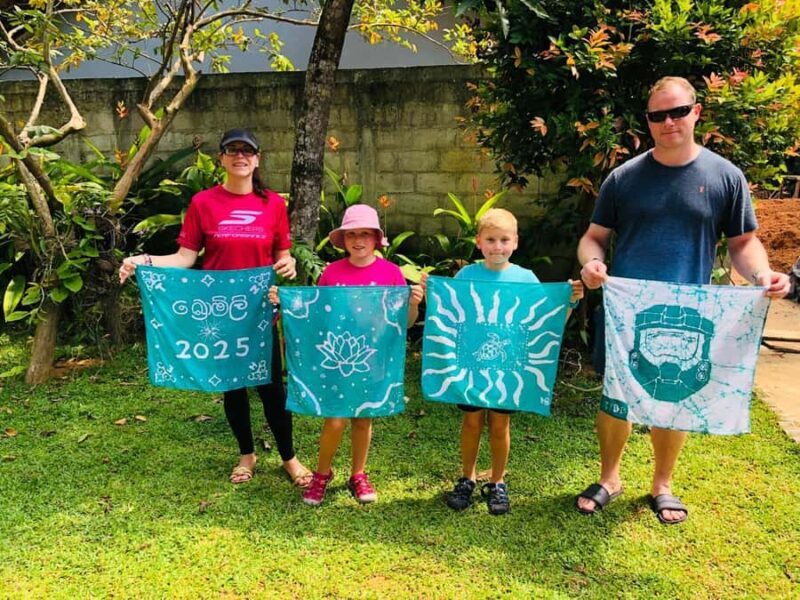 Galle: Traditional Batik Making Workshop & Factory Tour - What Previous Travelers Say