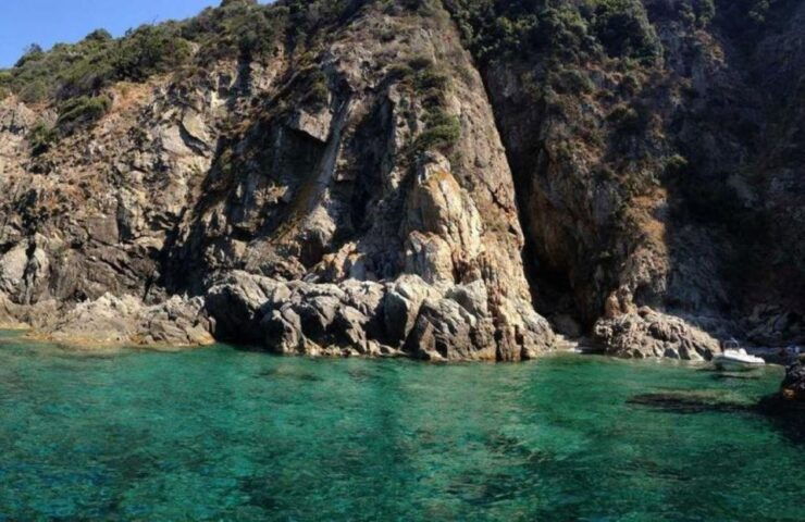 Gallery: Boat Rental Keskonsmar - Boat Features and Options