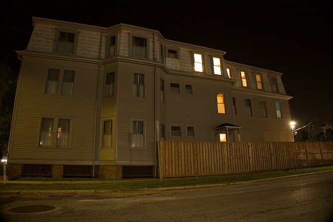 Galveston Shadows Ghost Tour Adventure - An In-Depth Look at the Galveston Shadows Ghost Tour