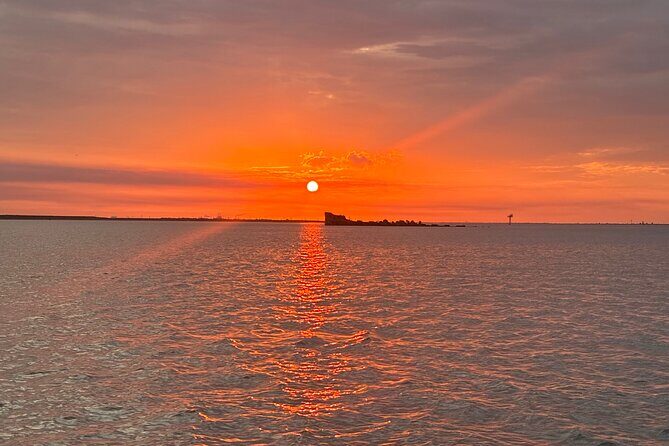 Galveston Sunset Happy Hour Cruise - Who Should Book This Tour?