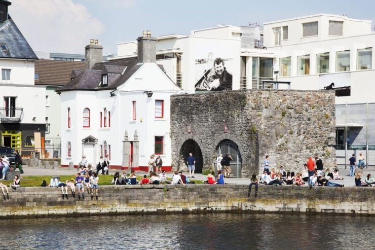 Galway: Best of Galway City & Claddagh Walking Tour - Good To Know