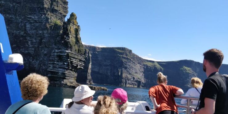 Galway: Cliffs Cruise, Aran Islands & Connemara Day Tour - Tour Experience