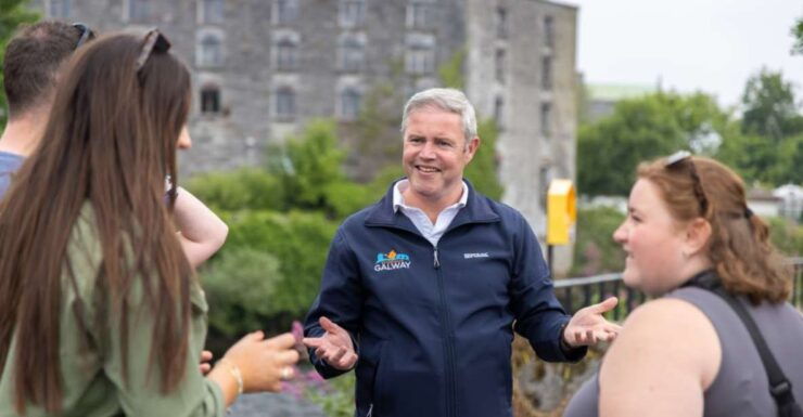 Galway: Welcome to Galway Walking Tour - Experience