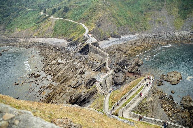 Game of Thrones Experience: Basque Country Coast Private Tour - Meeting and Pickup Information