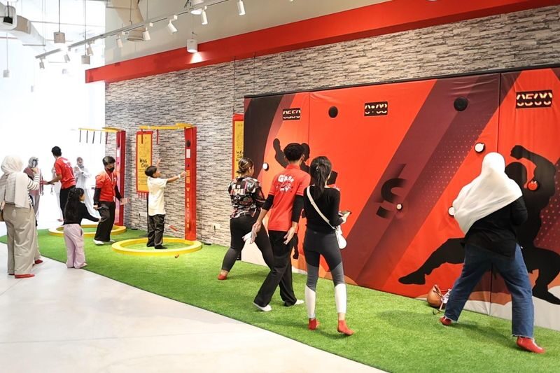 Game On Theme Park Ticket in Klang Valley - Who should book Game On Melawati Mall?