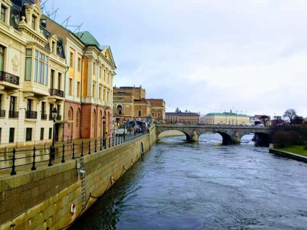 Gamla Stan and Swedish Fika Experience - Dietary Considerations