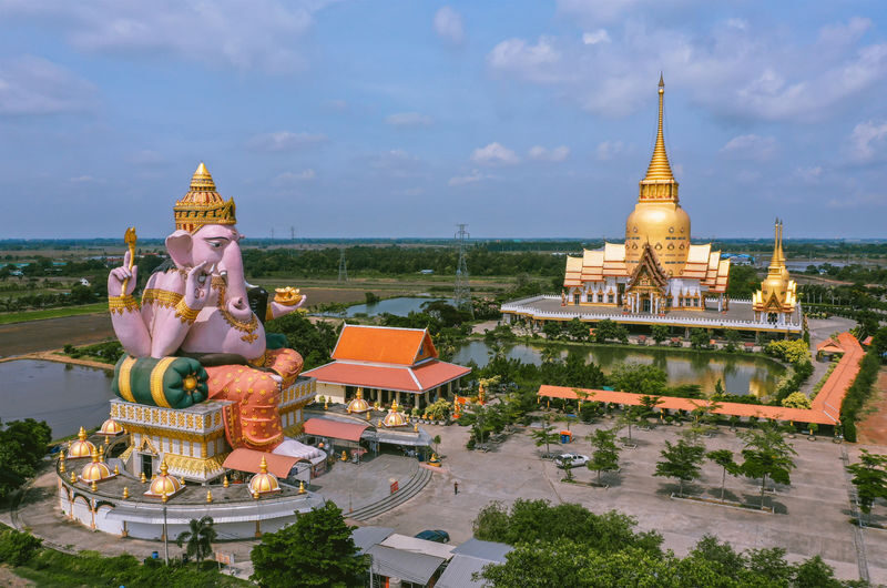 Ganesha Temple Tour: Wat Paknam, Wat Saman (Pink Ganesha) - Wat Phrong Akat and the seated Ganesha