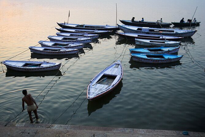Ganga Aarti Evening Tour in Varanasi with Holy Kashi Expeditions - The Sum Up