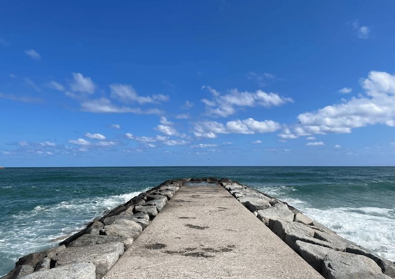 Gangneung Highlights 1 day tour - A second screen stop at the Goblin filming site