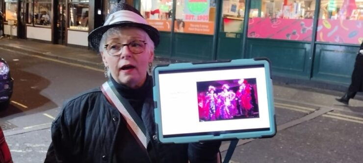 Gangsters of Soho Tour + Fish & Chips - Experience Highlights