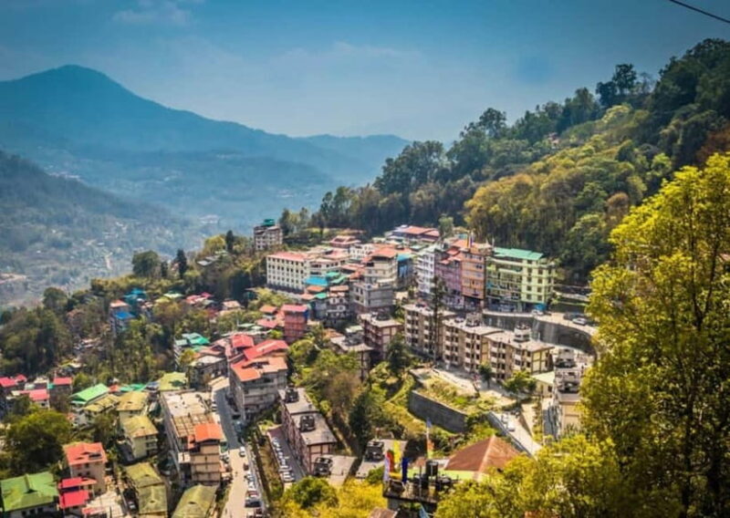 Gangtok: Guided Walking Tour with Ridge Park & Monastery - Good To Know