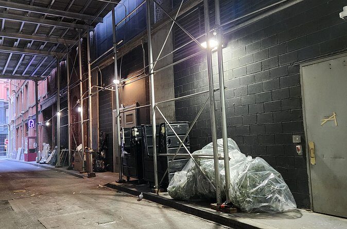 Garbage and Rats in New York City Walking Tour - Who Will Enjoy This Tour?