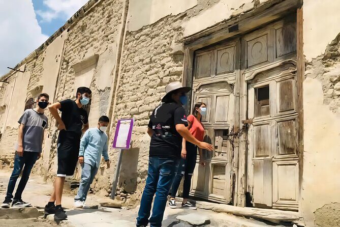 Garcia Grottoes and Cable Car and Town - The Town of García: A Cultural & Culinary Stroll