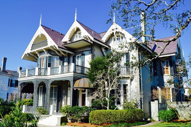 Garden District and Lafayette Cemetery Guided Walking Tour - Directions to Lafayette Cemetery No. 1