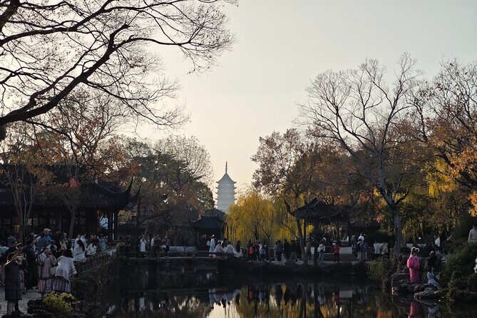 Gardens & Water Town of Suzhou Day Trip from Shanghai - Who Should Consider This Tour?