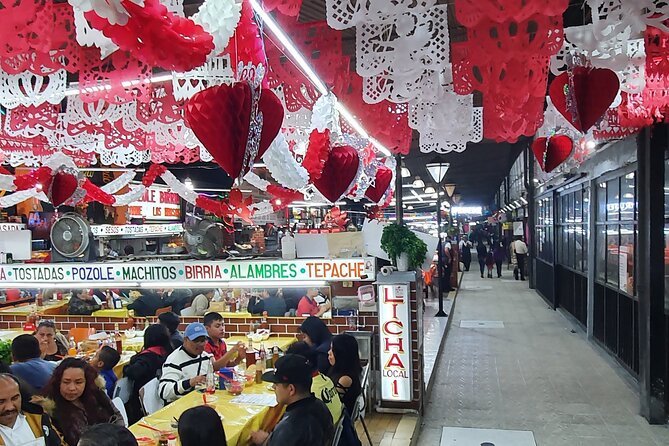 Garibaldi Square Tour (F&S Tours) - Common Questions