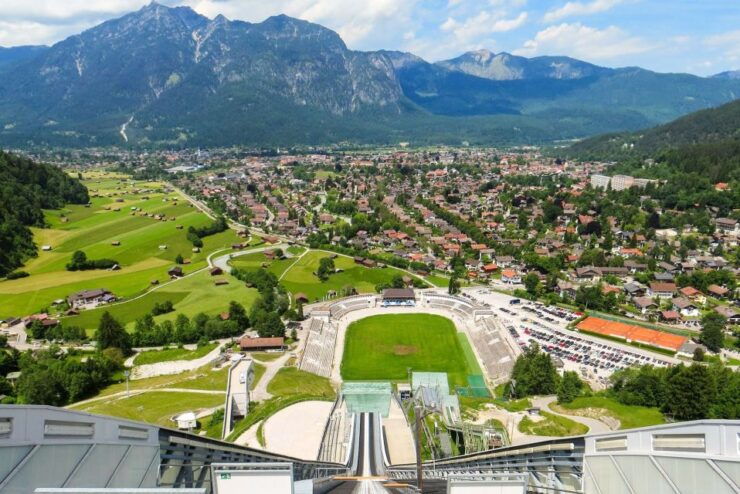 Garmisch-Partenkirchen: Private Guided Walking Tour - History of Garmisch and Partenkirchen