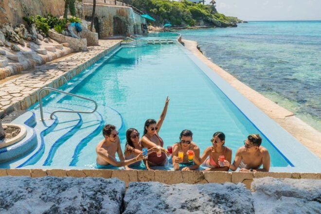 Garrafon Park - Check-in and Meeting Point