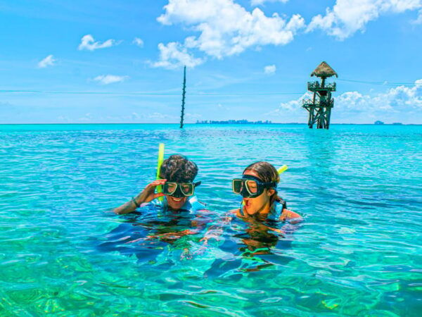 GARRAFON + SWIM ADVENTURE - Round Transportation