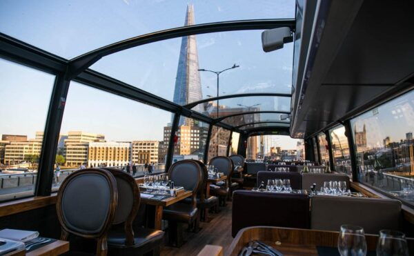 Gastronomic 6-Course Fine-Dining Dinner on Luxury London Bus - Dress Code