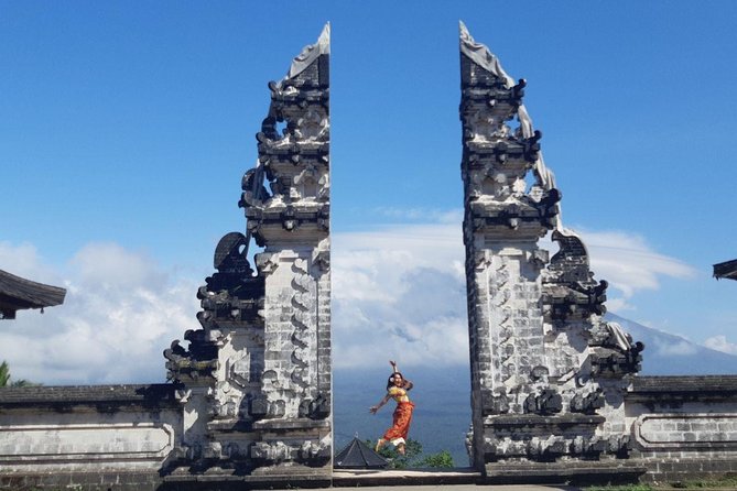 Gate Of Heaven, Water Palace and Waterfall Tour - Tour Overview