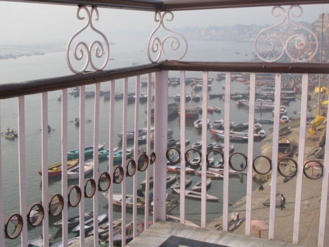 Gateway of Varanasi From Delhi 2 Days - Travel Requirements