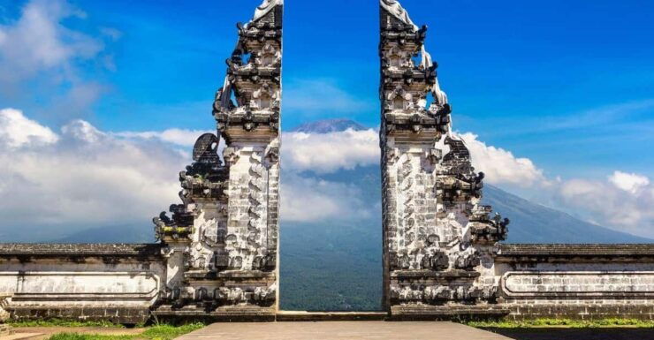 Gateway to Serenity: Lempuyang Temple Gate Of Heaven Tour - Key Points