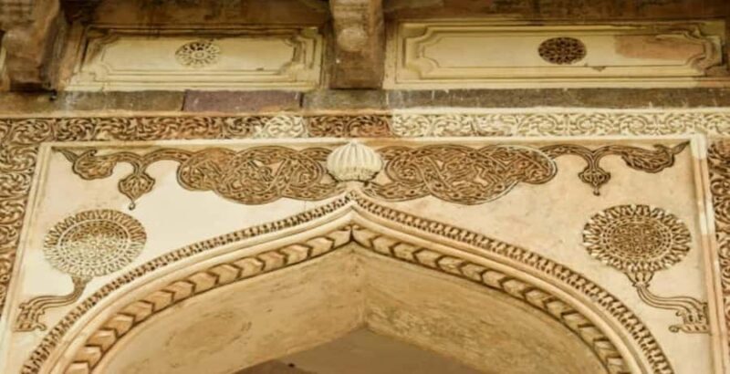 Gatimaan Express Taj Mahal Tour with VIP Experiences - Good To Know