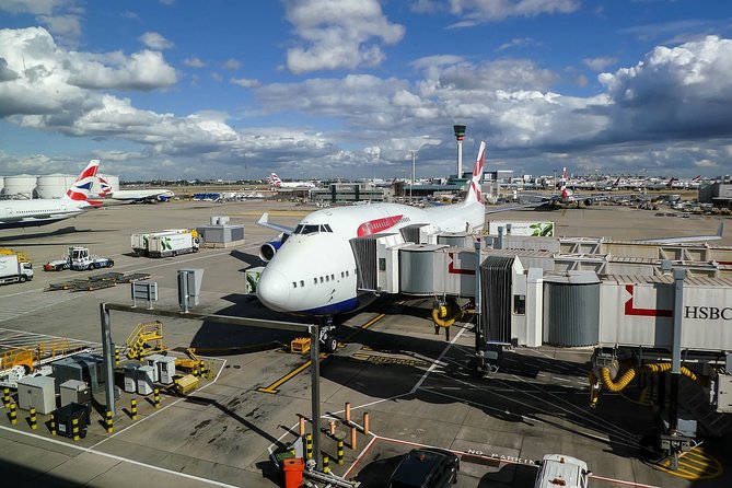 Gatwick Airport Private Transfers To/From London (Postcode W1 to W7) - Booking Details