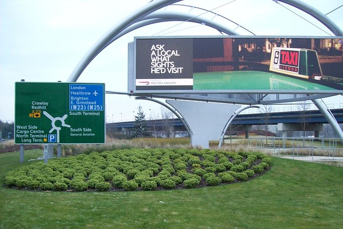 Gatwick Airport Private Transfers To/From London (Postcode W1 to W7) - The Sum Up