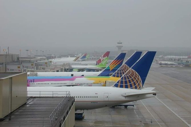 Gatwick Airport Private Transfers To/From London (Postcode W8 to W14) - Service Details