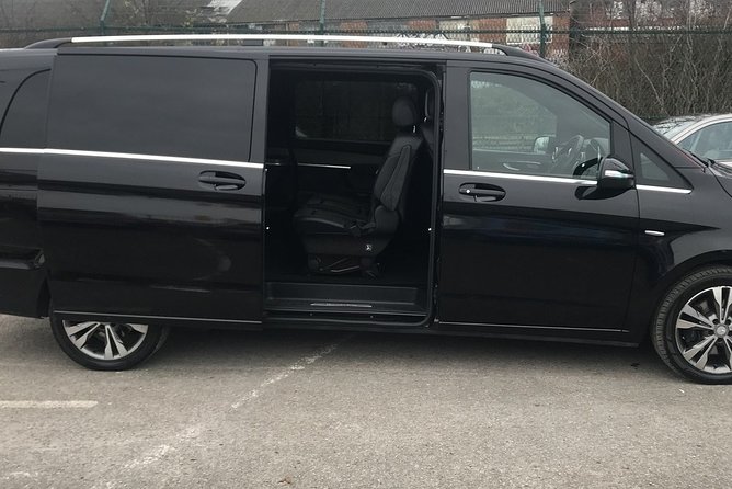 Gatwick Airport Private Transfers To/From London (Postcode WC1 to Wc2) - Directions