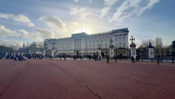 Gatwick Airport to Central London - Executive Transfer - Additional Services