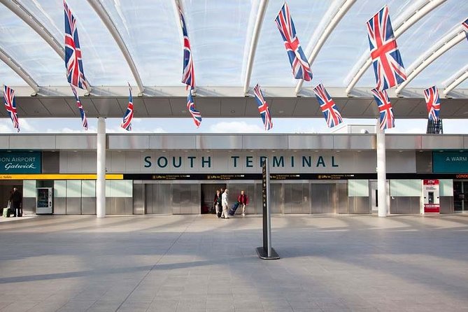 Gatwick Airport to London Private Airport Arrival Transfer - Pricing and Group Size Options