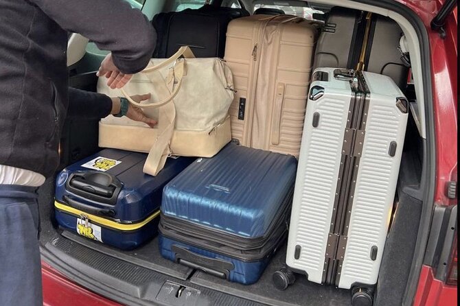 Gatwick Airport to South East UK Premium Taxis - Meeting and Pickup Details