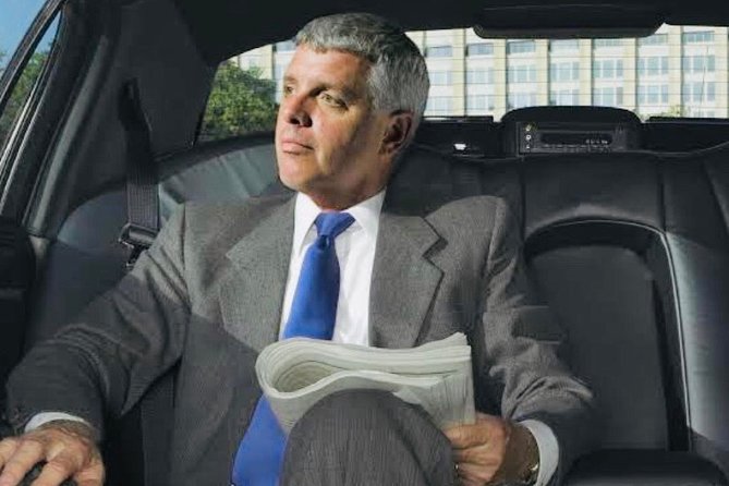 Gatwick Airport Transfer to London - Additional Information and Maximum Capacity