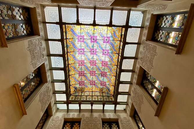 Gaudí and Barcelona Legends Walking Tour - Gaudis Inspirations and Architectural Marvels