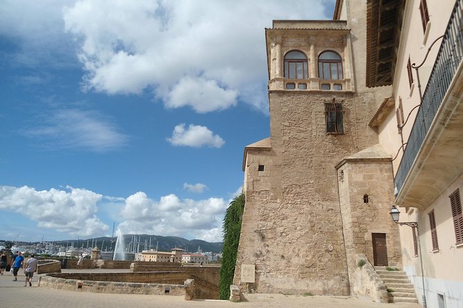 Gaudí and Modernist Art: Guided Tour in Palma De Mallorca - Cancellation Policy