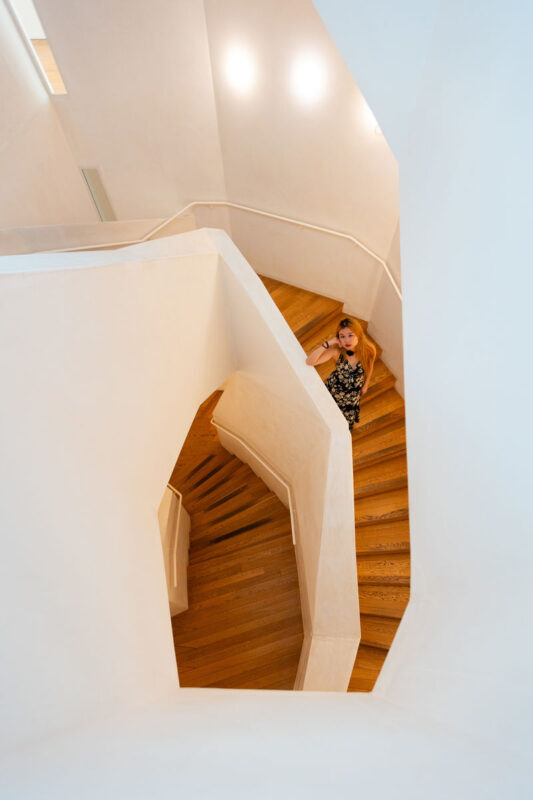 Gaudi Houses & Sagrada Familia Barcelona Full Day Walking Tour - Sagrada Família rewards a slower finish