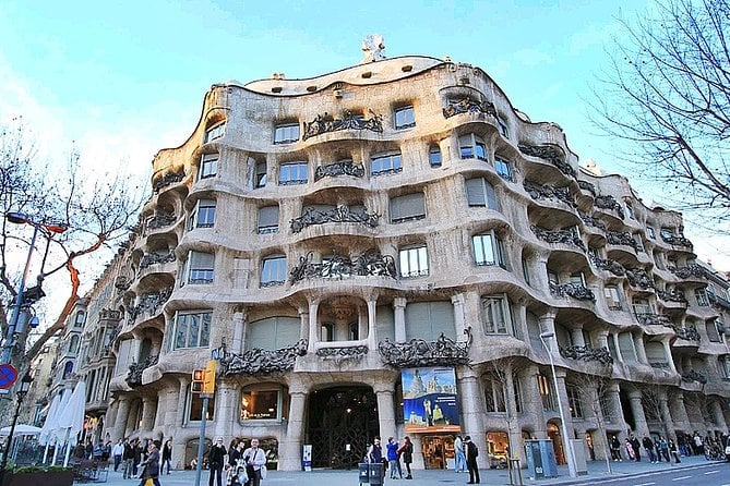 Gaudi Tour: Skip-the-Line Casa Batllo & Casa Mila-La Pedrera - Skipping Regular Lines