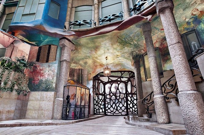 Gaudi Tour: Skip-the-Line Casa Batllo & Casa Mila-La Pedrera - Common Questions
