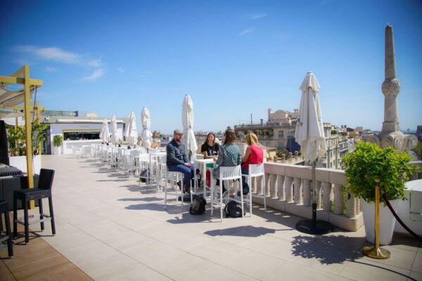 Gaudi UNESCO Highlights - 4h Small Group Bike Tour - Customer Reviews
