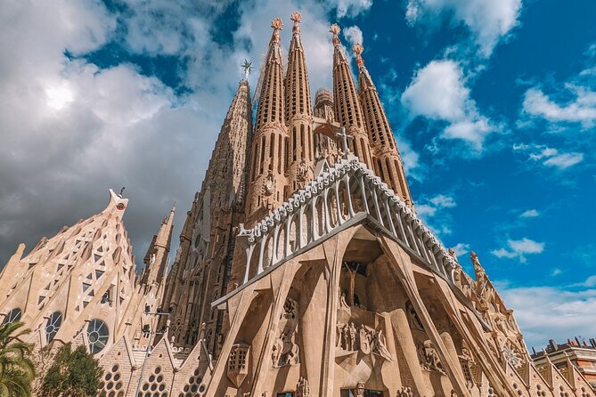 Gaudis Barcelona: Sagrada Familia, Casa Batllo & Mila Tour - Frequently Asked Questions