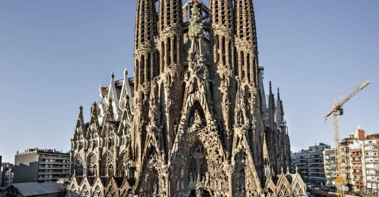 Gaudi's Masterpieces Private Tour in Barcelona - Tour Duration and Cancellation Policy