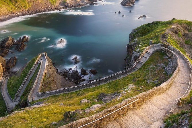Gaztelugatxe, Bermeo and Gernika Guided Tour - Meeting and Pickup Details