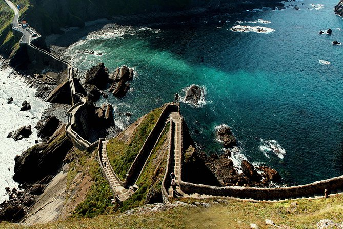 Gaztelugatxe, Mundaka and Gernika Small Group Tour From Bilbao - The Sum Up