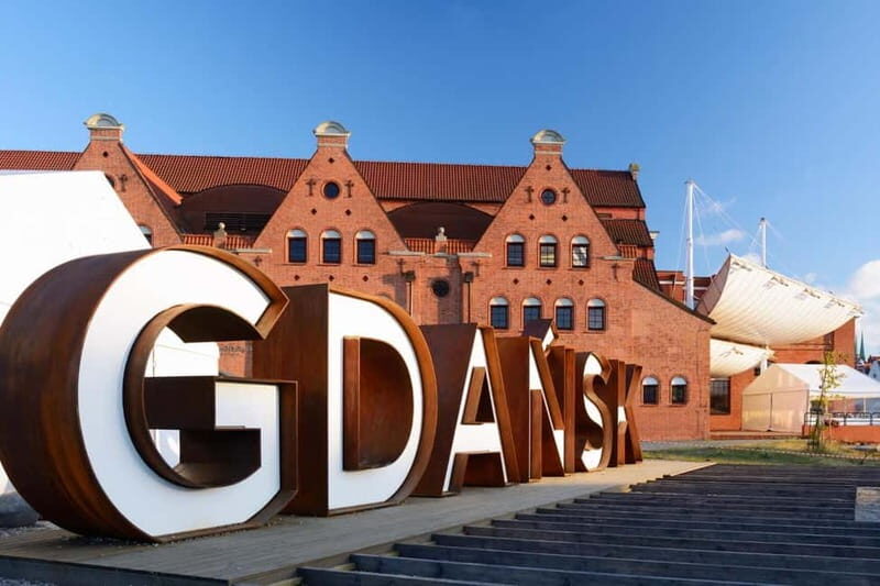 Gdansk: 2-hour Best Intro Walking Tour with a Local - The Itinerary: A Closer Look