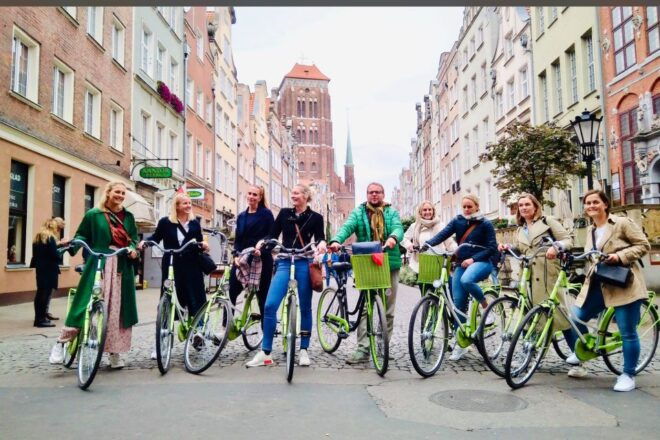 Gdansk: Basic Bike Tour - Experience Highlights
